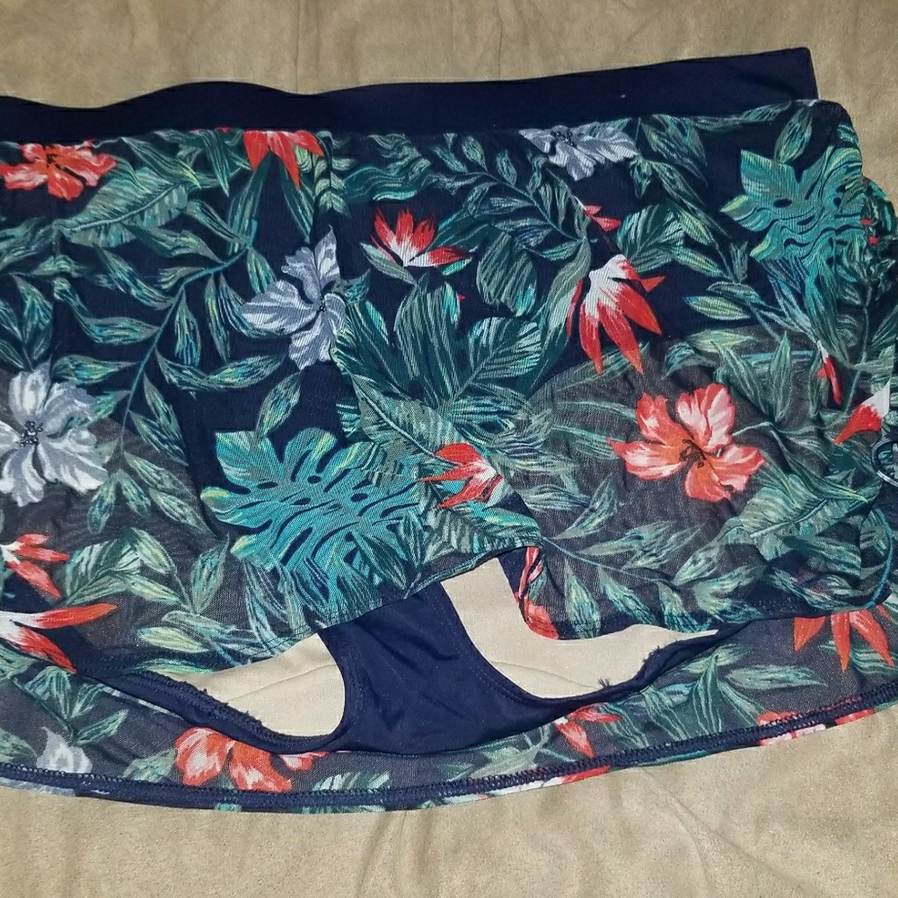 Lane Bryant swim bottom w/attached skirt.